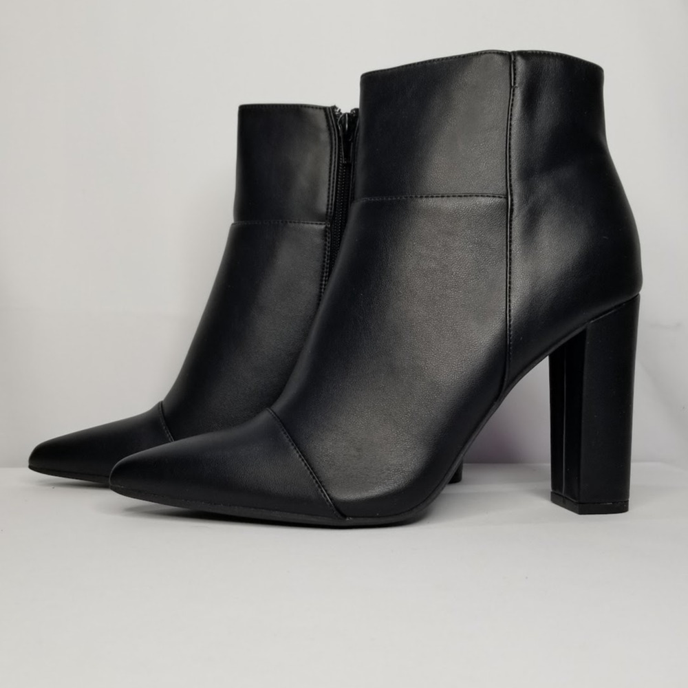 XOXO Women's Fedela  Modern Dress Heeled Bootie Black Size 11 Black NWT